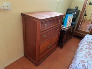 Cupboard with draws for sale in Hermanus